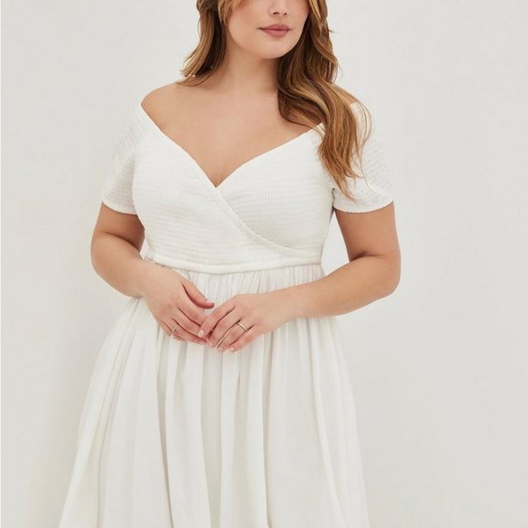 torrid Dresses & Skirts - Torrid white sundress/ skater dress size large (12) NWT